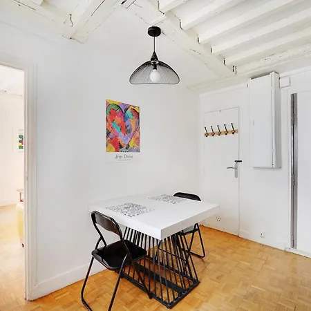 Guestready - Arty Cosy Et Tres Apartment Paris